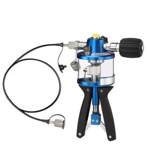 Pompa idraulica a mano SIKA P700.3 da 0 a 700 bar